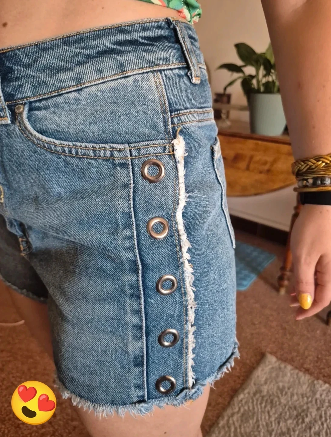Solid color denim shorts – photo 2